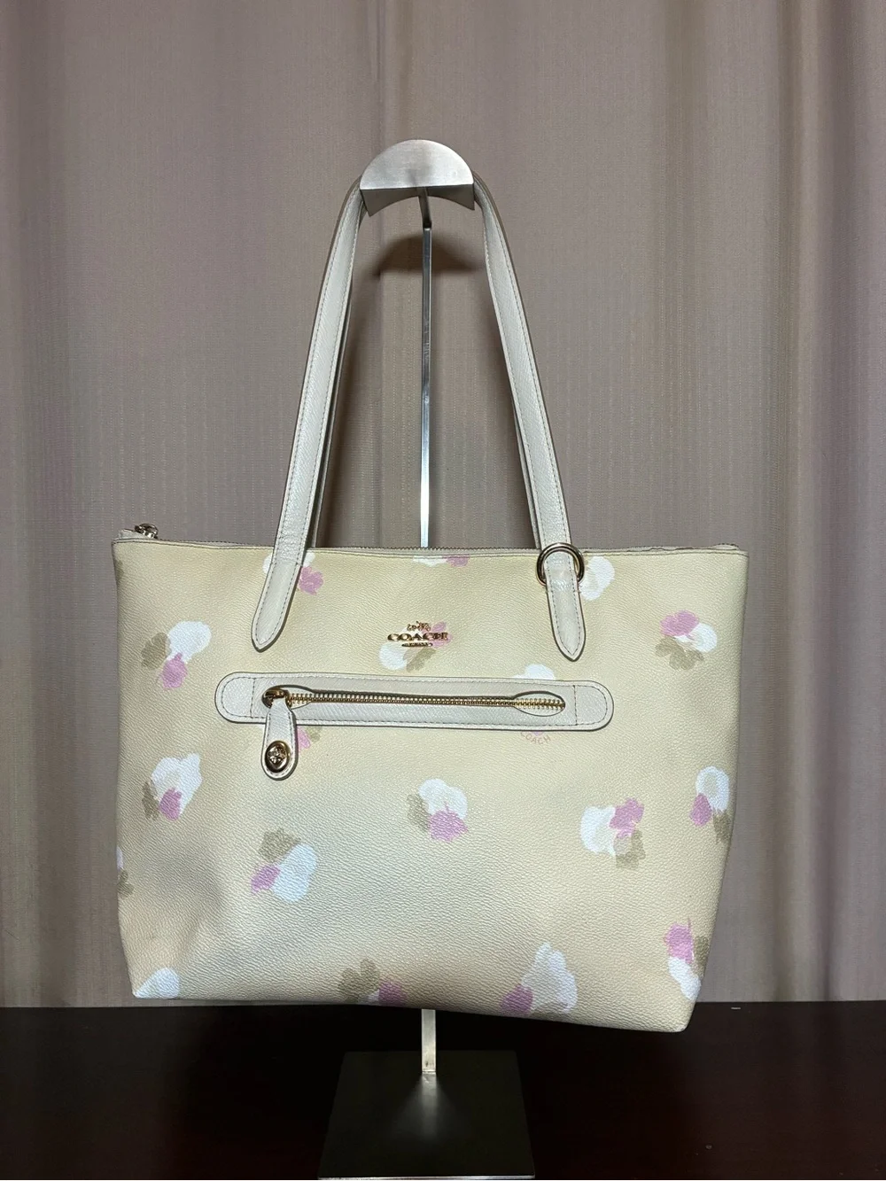 Coach Brentwood Floral Tote